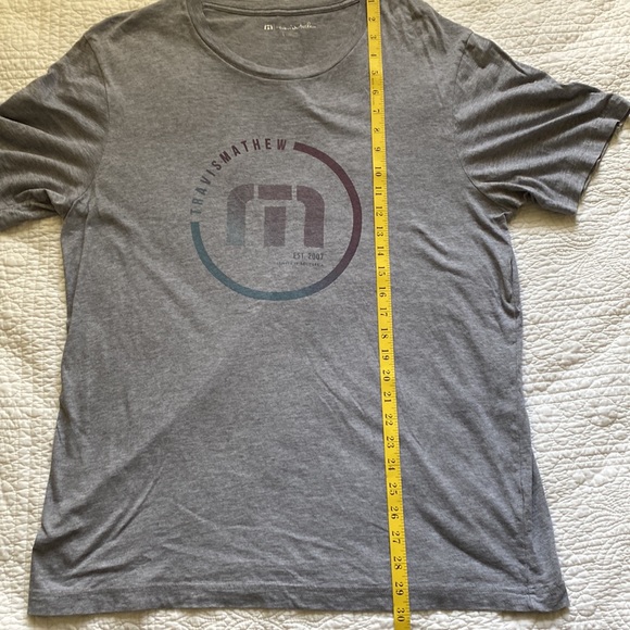🏌️‍♂️TRAVIS MATHEW Unisex Workout / Golf Shirt 🏃Large - Picture 6 of 6